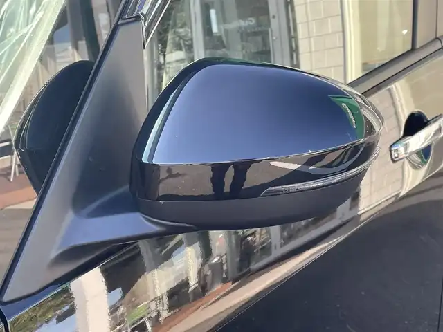 日産 セレナ e－パワー X 福岡県 2023(令5)年 1.8万km ダイヤモンドブラック 社外SDナビ(フルセグTV/BT/AM/FM)/バックカメラ/プロパイロット/エマージェンシーブレーキ/コーナーセンサー/ブラインドスポットモニター/片側パワスラ/ビルトインETC/USBポート/純正LEDヘッドライト/純正フロアマット/オートハイビーム/スマートキー/プッシュスタート