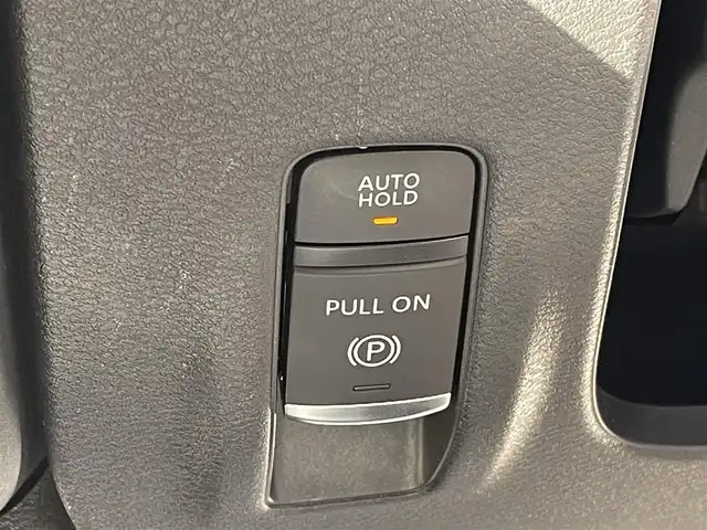 日産 セレナ e－パワー X 福岡県 2023(令5)年 1.8万km ダイヤモンドブラック 社外SDナビ(フルセグTV/BT/AM/FM)/バックカメラ/プロパイロット/エマージェンシーブレーキ/コーナーセンサー/ブラインドスポットモニター/片側パワスラ/ビルトインETC/USBポート/純正LEDヘッドライト/純正フロアマット/オートハイビーム/スマートキー/プッシュスタート