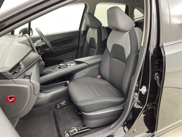 日産 ノート S 新潟県 2021(令3)年 2.5万km スーパーブラック エマージェンシーブレーキ/車線逸脱警報/防止支援/ブラインドスポットモニター/速度標識表示/標識検知支援/前後コーナーセンサー（移動物検知）/純正9インチナビ/フルセグTV/Bluetooth/アラウンドビューモニター/デジタルインナーミラー/オートライト/オートハイビーム/LEDヘッドライト/プッシュスタート/電動格納ミラー/ウィンカーミラー/ステアリングスイッチ/純正フロアマット/純正ドアバイザー