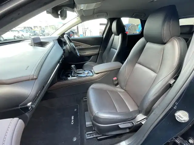 マツダ ＣＸ－３０ XD Lパッケージ 滋賀県 2020(令2)年 4.2万km ディープクリスタルブルーマイカ 純正ナビ/CD/DVD/USB/Bluetooth/HDMI/AppleCarPlay/AndroidAuto/フルセグテレビ/全方位カメラ/BOSEプレミアムサウンド/スマートブレーキサポート/レーダークルーズコントロール/パーキングセンサー/レーンキープアシスト/ブラインドスポットモニタリング/クルージングトラフィックサポート/パワーバックドア/アダプティブLEDヘッドライト/黒レザーシート/パワーシート/シートヒーター/ステアリングヒーター/ドライブレコーダー/ヘッドアップディスプレイ/パドルシフト/プッシュスタート/スマートキー