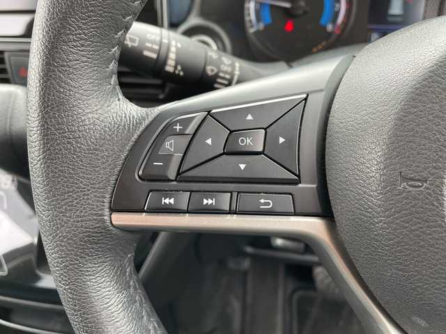 三菱 ｅＫクロス T 長野県 2020(令2)年 2.4万km シルキーホワイト 禁煙車/純正9インチナビ【MM320D-LM】/(CD/DVD/フルセグＴＶ/Bluetooth)/e-Assist/・衝突被害軽減ブレーキシステム/・踏み間違い衝突防止アシスト/・車線逸脱警報システム/・オートマチックハイビーム/マルチアラウンドモニター/ＥＴＣ/デジタルルームミラー/前席シートヒーター/ドライブレコーダー/革巻きステアリング/ステアリングスイッチ/LEDヘッドライト/フォグランプ/オートライト/スマートキー/Pスタート/電動格納ミラー/純正15インチAW/純正フロアマット