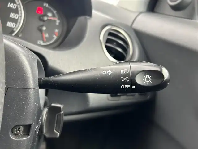 スズキ スイフト XG 愛知県 2010(平22)年 5.8万km シルキーシルバーメタリック ＣＤ／ＡＭ／ＦＭ/ドライブレコーダー　/電動格納ミラー　/パワーウィンドウ　/スマートキー　/純正ホイールキャップ