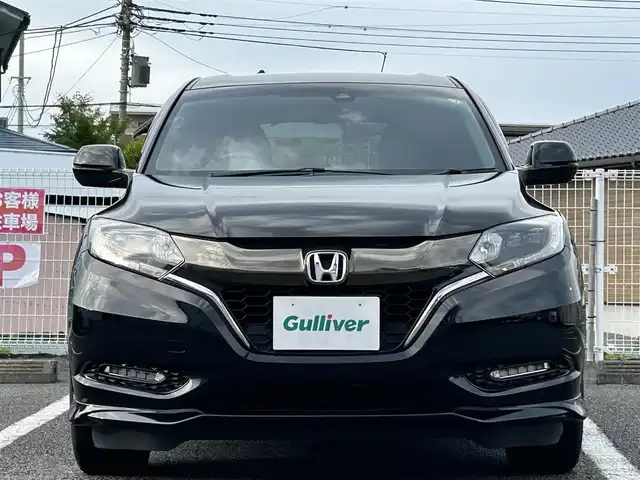 ホンダ ヴェゼル 静岡県 2016(平28)年 9.7万km クリスタルブラックパール ワンオーナー/純性ＳＤナビ(VXM-174VFi)/【CD/DVD/BT/地デジ】/純性LEDヘッドライト/純正18インチアルミホイール/クルーズコントロール/ハーフレザーシート/ETC/USB端子/スマートキー/ECONモード