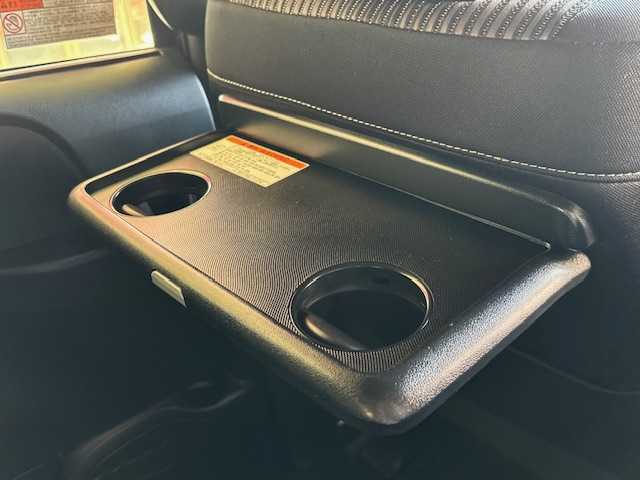 トヨタ ヴォクシー ZS 煌Ⅱ 埼玉県 2020(令2)年 1.2万km イナズマスパーキングブラックガラスフレーク トヨタセーフティーセンス/純正SDナビ/　　CD/DVD/BT/フルセグ/USB/バックカメラ/両側パワースライドドア/クルーズコントロール/LEDヘッドライト/純正16インチアルミホイール/アイドリングストップ/スマートキー2本/ビルトインETC2.0/禁煙車