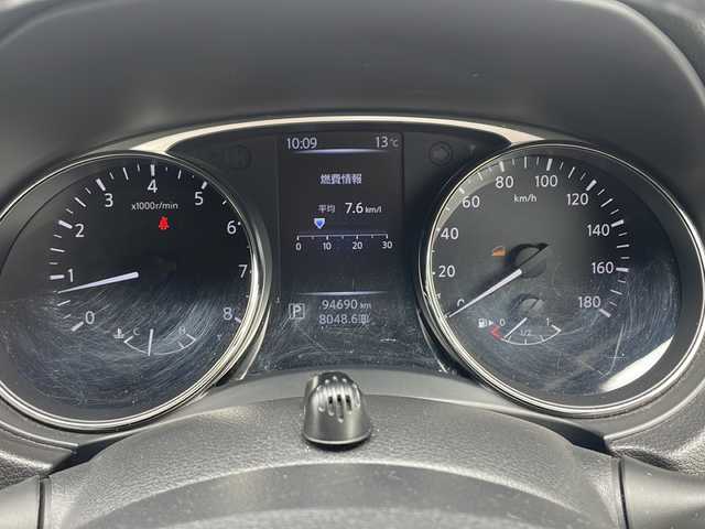 日産 エクストレイル 20X 道東・釧路十勝 2014(平26)年 9.5万km ダイヤモンドブラック ・４WD/・純正SDメモリナビ/（・ラジオ・Bluetooth・CD・DVD・フルセグ）/・バックカメラ/・スマートキー/・プッシュスタート/・ETC/・カプロンシート/・前席シートヒーター/・アイドリングストップ/・横滑り防止装置/・盗難防止装置/・ダウンヒルアシストコントロール/・社外17インチAW/・LEDライト/・フォグランプ/・オートライト/・純正フロアマット/・純正エアロパーツ（リアスポイラー）