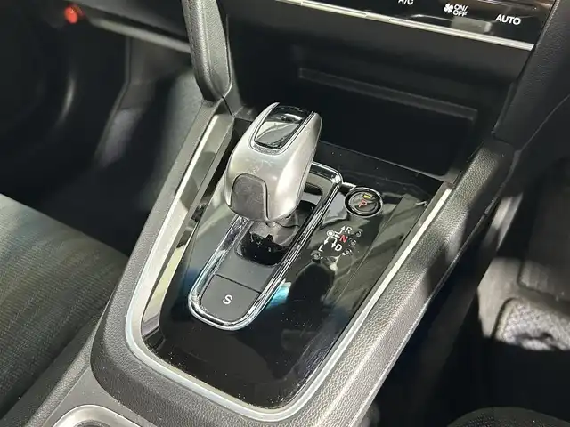 ホンダ シャトル ハイブリッド ホンダセンシング 大阪府 2020(令2)年 4.8万km クリスタルブラックパール 社外ナビ(FM/AM/Bluetooth) バックカメラ ETC 衝突軽減 レーダークルコン レーンアシスト 横滑り防止 スマートキー プッシュスタート オートエアコン 禁煙車