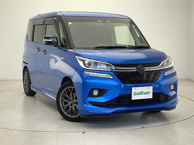 スズキ ソリオ バンディット HV MV 千葉県 2020(令2)年 6.3万km スピーディーブルーM 社外マフラー/純正カスタムペダル/社外デジタルインナーミラー/衝突軽減ブレーキ　/レーンキープアシスト　/コーナーセンサー　/レーダークルーズコントロール　/後コーナーセンサー/アイドリングストップ/片側パワースライドドア/純正ビルトインＥＴＣ　/純正ＳＤナビ　/　DVD/CD/BT/FM/AM/フルセグTV/パドルシフト　/社外ドライブレコーダー前後/運転席シートヒーター/LEDヘッドライト/オートライト/社外フロアマット/ドアバイザー