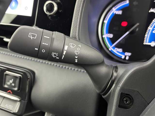 トヨタ ヴォクシー ハイブリッド S－Z 埼玉県 2025(令7)年 0.1万km未満 アティチュードブラックマイカ 純正１０．５インチディスプレイオーディオ　/パノラミックビューモニター　/快適利便ＨＩＧＨ　/ヘッドアップディスプレイ　/ＢＳＭ　/デジタルインナーミラー　/プロジェクトＬＥＤ　/ＥＴＣ２．０　/ユニバーサルステップ