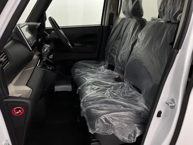三菱 デリカミニ T プレミアム 新潟県 2025(令7)年 0.1万km未満 アメジストブラック/シルキーホワイト ４WD/登録未使用車/禁煙車/マイパイロット/純正9インチディスプレイオーディオ/　　AM/FM/BT/USB/applecarplay/androidauto/アラウンドビューモニター/両側パワースライドドア/ハンズフリー オートスライドドア/レーダークルーズコントロール/LEDオートライト/ハーフレザーシート/前席シートヒーター/純正15インチアルミホイール付/アイドリングストップ/ステアリングスイッチ/パドルシフト/ステアリングヒーター/電動パーキングブレーキ/オートブレーキホールド/ダウンヒルアシストコントロール/サーキュレーター/リアサンシェード/リアパーソナルデーブル/スペアキー/スマートキー