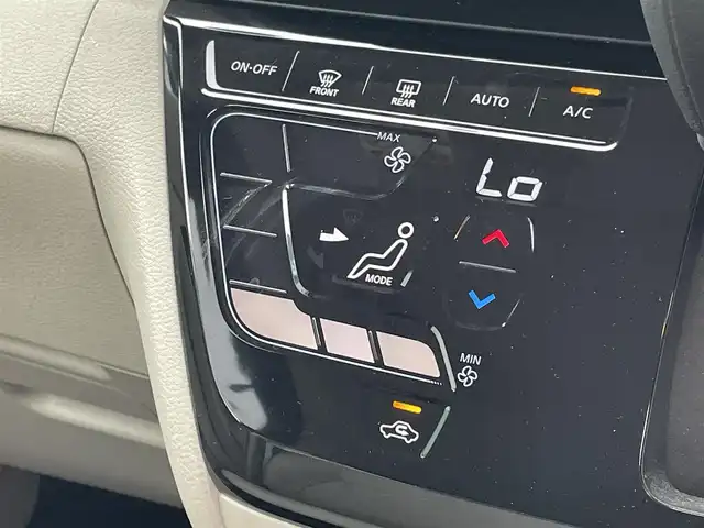 日産 ルークス X 宮崎県 2020(令2)年 3万km スパークリングレッドM ワンオーナー/純正9型ナビ/　(Bluetooth/CD/DVD)/フルセグTV/片側パワースライドドア/インテリジェントアラウンドビューモニター/ビルトインETC/ドライブレコーダー/ソナー機能/先進安全装備/・インテリジェントエマージェンシーブレーキ/・踏み間違い衝突防止アシスト/・車線逸脱防止支援システム/・前方衝突予測警報/・ふらつき警報/・標識検知機能/オートライト/ハイビームアシスト/ステアリングスイッチ/前席アームレスト付ベンチシート/インテリジェントキー/プッシュエンジンスターター/禁煙車