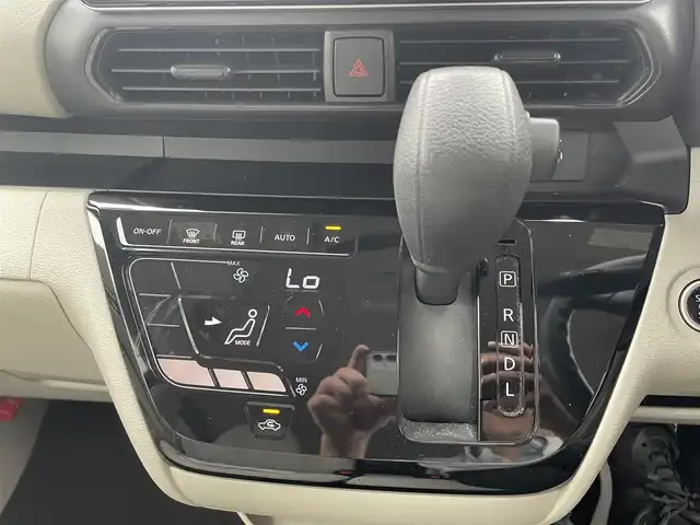 日産 ルークス X 宮崎県 2020(令2)年 3万km スパークリングレッドM ワンオーナー/純正9型ナビ/　(Bluetooth/CD/DVD)/フルセグTV/片側パワースライドドア/インテリジェントアラウンドビューモニター/ビルトインETC/ドライブレコーダー/ソナー機能/先進安全装備/・インテリジェントエマージェンシーブレーキ/・踏み間違い衝突防止アシスト/・車線逸脱防止支援システム/・前方衝突予測警報/・ふらつき警報/・標識検知機能/オートライト/ハイビームアシスト/ステアリングスイッチ/前席アームレスト付ベンチシート/インテリジェントキー/プッシュエンジンスターター/禁煙車