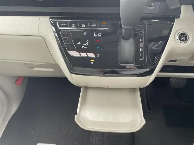 日産 ルークス X 宮崎県 2020(令2)年 3万km スパークリングレッドM ワンオーナー/純正9型ナビ/　(Bluetooth/CD/DVD)/フルセグTV/片側パワースライドドア/インテリジェントアラウンドビューモニター/ビルトインETC/ドライブレコーダー/ソナー機能/先進安全装備/・インテリジェントエマージェンシーブレーキ/・踏み間違い衝突防止アシスト/・車線逸脱防止支援システム/・前方衝突予測警報/・ふらつき警報/・標識検知機能/オートライト/ハイビームアシスト/ステアリングスイッチ/前席アームレスト付ベンチシート/インテリジェントキー/プッシュエンジンスターター/禁煙車