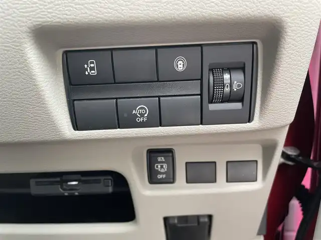 日産 ルークス X 宮崎県 2020(令2)年 3万km スパークリングレッドM ワンオーナー/純正9型ナビ/　(Bluetooth/CD/DVD)/フルセグTV/片側パワースライドドア/インテリジェントアラウンドビューモニター/ビルトインETC/ドライブレコーダー/ソナー機能/先進安全装備/・インテリジェントエマージェンシーブレーキ/・踏み間違い衝突防止アシスト/・車線逸脱防止支援システム/・前方衝突予測警報/・ふらつき警報/・標識検知機能/オートライト/ハイビームアシスト/ステアリングスイッチ/前席アームレスト付ベンチシート/インテリジェントキー/プッシュエンジンスターター/禁煙車