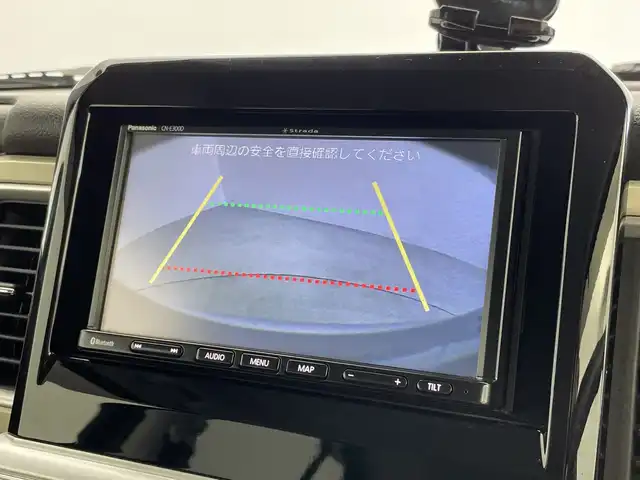 スズキ クロスビー HYBRID MZ 新潟県 2018(平30)年 5.6万km スーパーブラックパール 3トーンコーディネート ストラーダメモリナビ/(CN-E300D)/(CD.SD再生.ワンセグ.Bluetooth)/バックカメラ/パドルシフト/LEDオートライト/デュアルセンサーブレーキサポート/クルーズコントロール/ドライブレコーダー/前席シートヒーター/アイドリングストップ/プッシュスタート/スマートキー/フロアマット
