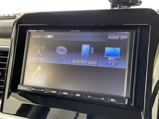 スズキ クロスビー HYBRID MZ 新潟県 2018(平30)年 5.6万km スーパーブラックパール 3トーンコーディネート ストラーダメモリナビ/(CN-E300D)/(CD.SD再生.ワンセグ.Bluetooth)/バックカメラ/パドルシフト/LEDオートライト/デュアルセンサーブレーキサポート/クルーズコントロール/ドライブレコーダー/前席シートヒーター/アイドリングストップ/プッシュスタート/スマートキー/フロアマット
