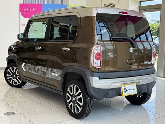 スズキ ハスラー Jスタイル Ⅲ 埼玉県 2018(平30)年 2万km ブレイブカーキパール/スチールシルバー レーダーブレーキサポート/純正SDナビ/　　CD/DVD/BT/フルセグ/バックカメラ/LEDオートライト/ハーフレザーシート/シートヒーター/純正15インチアルミホイール/ステアリングスイッチ/アイドリングストップ/USBポート/禁煙車