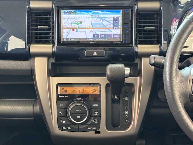 スズキ ハスラー Jスタイル Ⅲ 埼玉県 2018(平30)年 2万km ブレイブカーキパール/スチールシルバー レーダーブレーキサポート/純正SDナビ/　　CD/DVD/BT/フルセグ/バックカメラ/LEDオートライト/ハーフレザーシート/シートヒーター/純正15インチアルミホイール/ステアリングスイッチ/アイドリングストップ/USBポート/禁煙車