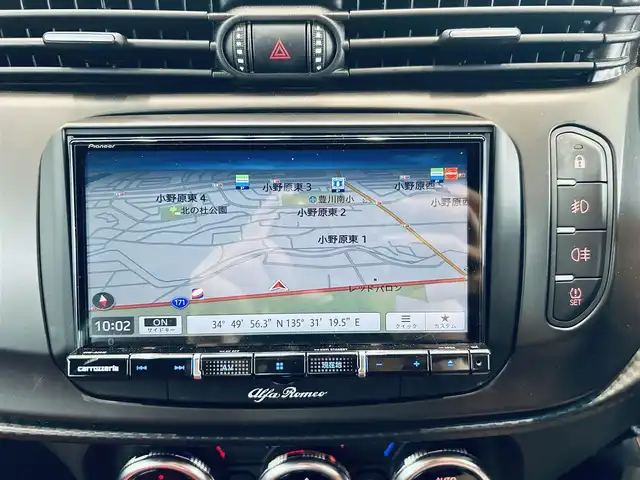 アルファロメオ ジュリエッタ ヴェローチェ 1750 TBI 大阪府 2020(令2)年 1.9万km 黒 赤革/パワーシート/Dシートメモリ/シートヒーター/カロッツェリアナビ/TV/バックカメラ/純正18インチAW/HIDヘッドライト/クリアランスソナー/クルコン/パドルシフト/ETC/ドラレコ/レッドブレーキキャリパー