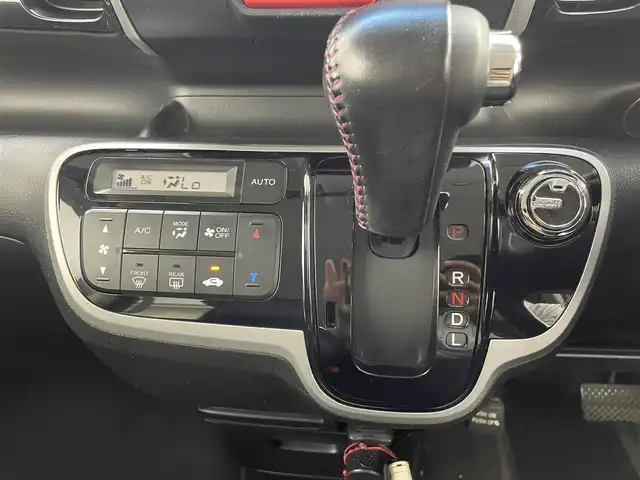 ホンダ Ｎ ＢＯＸ カスタム G Lパッケージ 茨城県 2012(平24)年 10.5万km クリスタルブラックパール 社外SDナビ（KENWOOD）/ワンセグテレビ/DISC/USB/SD/DVD/前後ドライブレコーダー/社外フロアマット/スマートキー/アイドリングストップ/ABS/横滑り防止機能/オートライト/パワーステアリング/パワーウィンドウ