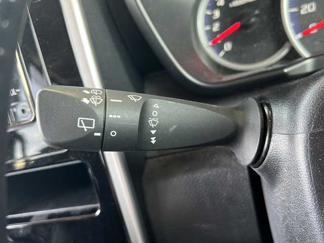 トヨタ タンク カスタムG－T 静岡県 2019(令1)年 3.5万km パールホワイトⅢ 純正ナビ/・FM/AM/・CD/・SD/・Bluetooth/・TV/主要装備/・ＥＴＣ/・バックカメラ/・クルーズコントロール/・両側パワースライドドア/・オートライト/・オートハイビーム/・フォグランプ/・クリアランスソナー/・横滑り防止装置/・アイドリングストップ/・衝突被害軽減システム/・車線逸脱警報/・先行車発進お知らせ