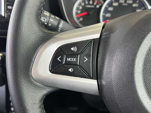 トヨタ タンク カスタムG－T 静岡県 2019(令1)年 3.5万km パールホワイトⅢ 純正ナビ/・FM/AM/・CD/・SD/・Bluetooth/・TV/主要装備/・ＥＴＣ/・バックカメラ/・クルーズコントロール/・両側パワースライドドア/・オートライト/・オートハイビーム/・フォグランプ/・クリアランスソナー/・横滑り防止装置/・アイドリングストップ/・衝突被害軽減システム/・車線逸脱警報/・先行車発進お知らせ