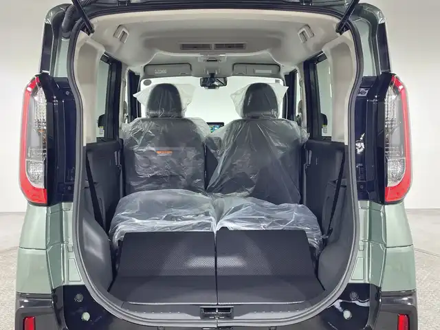 三菱 デリカミニ T プレミアム 神奈川県 2025(令7)年 0.1千km 緑Ⅱ 届出済未使用車/ターボ/サイドデカール/ルーフレール/2トーンカラー/純正9型ディスプレイオーディオ【DA22JM】/Androidauto　Applecarplay　AUX　USB　Bluetooth　IPOD/マルチアラウンドビューモニター/両側電動スライドドア【サンシェード】/デジタルルームミラー/e-アシスト/マイパイロット/衝突被害軽減ブレーキ/踏み間違い防止アシスト/車線逸脱警報システム/車線逸脱防止支援機能/前方衝突予測警報/標識認識機能/先行車発進通知/オートマチックハイビーム/ふらつき警報/レーダークルーズコントロール/車線維持支援機構/前後ソナー/アイドリングストップ/ハーフレザーシート/前席シートヒーター/革巻きステアリング/パドルシフト/ステアリングヒーター/ダウンヒルアシストコントロール/プラズマクラスター付リアサーキュレーター/電動パーキングブレーキ/AVH/プッシュスタート/スマートキー/LEDヘッド/フォグランプ/オートライト/純正リアスポイラー/純正15インチアルミホイール/取説　保証書　スペアキー