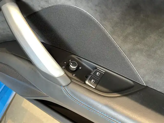 アウディ ＴＴクーペ Sラインコンペティション 愛知県 2020(令2)年 4万km 青 バーチャルコクピット　/マトリクスＬＥＤ　/ＭＭＩナビゲーション　/バックカメラ　/フルセグＴＶ　/Ｂｌｕｅｔｏｏｔｈ　/ハーフレザー　/シートヒーター　/ＬＫＡ　/ＢＳＭ　/クルーズコントロール/ドライブレコーダー　/ＥＴＣ２．０/プッシュスタート/アイドリングストップ/ウィンカーミラー