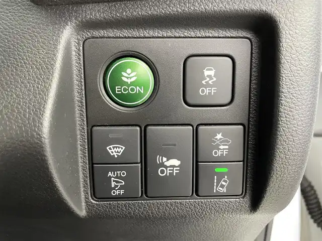 ホンダ ヴェゼル ハイブリッド RS ホンダセンシング 富山県 2017(平29)年 4.3万km ホワイトオーキッドパール 純正ナビ（AM/FM/CD/DVD/USB/BT）/フルセグTV/バックカメラ/衝突被害軽減ブレーキ/アダプティブクルーズコントロール/レーンキープアシスト/オートLEDライト/ビルトインETC/パドルシフト/ハーフレザーシート/前席シートヒーター/スマートキー×２/プッシュスタート/純正フロアマット/取扱説明書/保証書