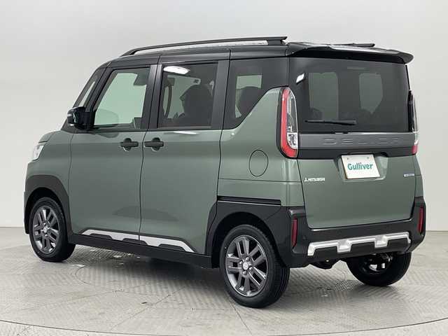 三菱 デリカミニ T プレミアム 新潟県 2025(令7)年 0.1千km 緑Ⅱ 4WD/MI-PILOT/純正9インチディスプレイオーディオ/Bluetooth/アラウンドビューモニター/両側パワースライド/レーダークルーズコントロール/LEDオートライト/ハーフレザーシート/シートヒーター/純正15インチアルミホイール/ルーフレール/デジタルインナーミラー/パドルシフト/電格ミラー/ウィンカーミラー/ステアリングヒーター/スマートキー