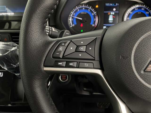 三菱 デリカミニ T プレミアム 新潟県 2025(令7)年 0.1千km 緑Ⅱ 4WD/MI-PILOT/純正9インチディスプレイオーディオ/Bluetooth/アラウンドビューモニター/両側パワースライド/レーダークルーズコントロール/LEDオートライト/ハーフレザーシート/シートヒーター/純正15インチアルミホイール/ルーフレール/デジタルインナーミラー/パドルシフト/電格ミラー/ウィンカーミラー/ステアリングヒーター/スマートキー