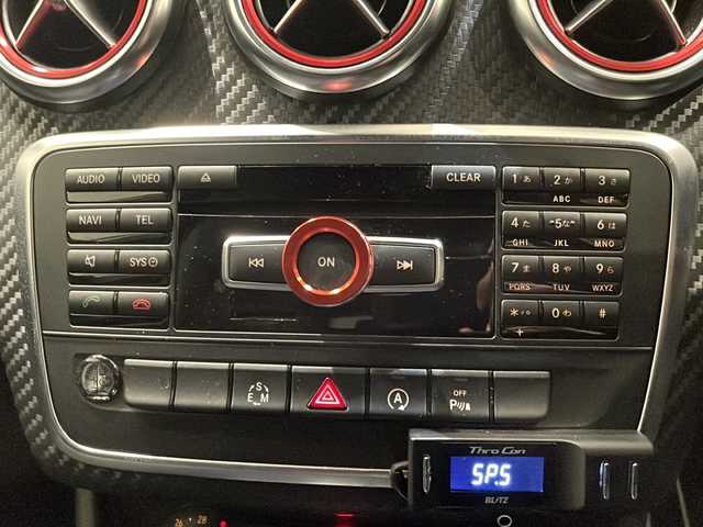 メルセデス・ベンツ Ａ１８０ スポーツ 新潟県 2015(平27)年 8.6万km カルサイトホワイト レーダーセーフティパッケージ/-ブラインドスポットアシスト/-ディストロニックプラス/-CPAプラス/-PRE SAFE/純正HDDナビ/フルセグTV/BLITZ車高調/リアウィング/ETC