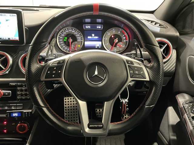 メルセデス・ベンツ Ａ１８０ スポーツ 新潟県 2015(平27)年 8.6万km カルサイトホワイト レーダーセーフティパッケージ/-ブラインドスポットアシスト/-ディストロニックプラス/-CPAプラス/-PRE SAFE/純正HDDナビ/フルセグTV/BLITZ車高調/リアウィング/ETC