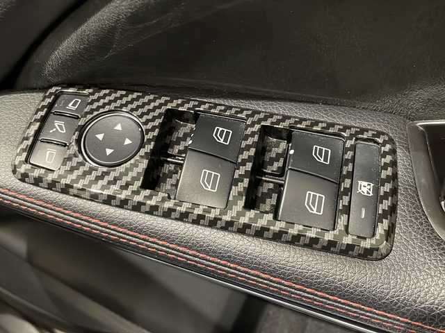 メルセデス・ベンツ Ａ１８０ スポーツ 新潟県 2015(平27)年 8.6万km カルサイトホワイト レーダーセーフティパッケージ/-ブラインドスポットアシスト/-ディストロニックプラス/-CPAプラス/-PRE SAFE/純正HDDナビ/フルセグTV/BLITZ車高調/リアウィング/ETC