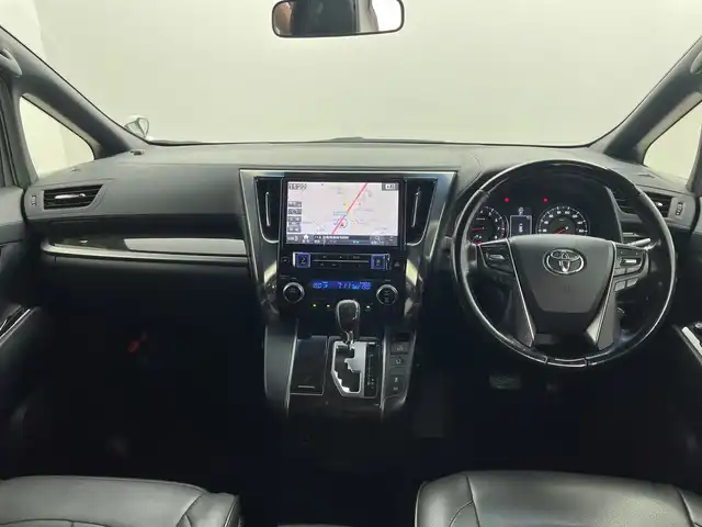 トヨタ ヴェルファイア Z Aエディション 群馬県 2016(平28)年 10万km ホワイトパールクリスタルシャイン １２．８型後部席モニター　アルパイン１１型ナビ　フルセグＴＶ　バックカメラ　クルーズコントロール　電動リアゲート　両側電動スライドドア　スマートキー　ウッドコンビステアリング　ＬＥＤ　ＥＴＣ　禁煙車