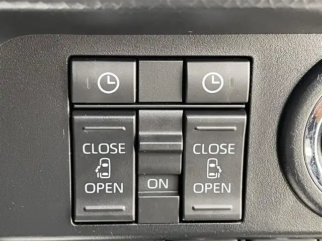 トヨタ ルーミー カスタムG 福岡県 2022(令4)年 2.9万km クールバイオレットクリスタルシャイン 純正7型SDナビ(フルセグTV/CD/DVD/BT)全方位モニターコーナーセンサーオートホールド両側パワスラクルコンETC2.0USB純正アルミホイール純正LED純正フロアマットプッシュスタートスマートキースペアキー