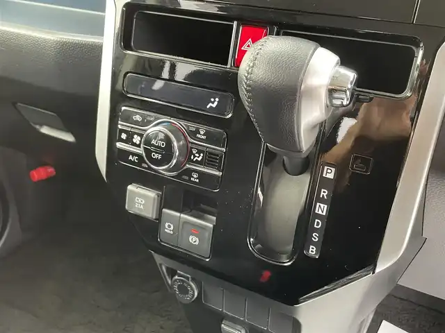 トヨタ ルーミー カスタムG 福岡県 2022(令4)年 2.9万km クールバイオレットクリスタルシャイン 純正7型SDナビ(フルセグTV/CD/DVD/BT)全方位モニターコーナーセンサーオートホールド両側パワスラクルコンETC2.0USB純正アルミホイール純正LED純正フロアマットプッシュスタートスマートキースペアキー