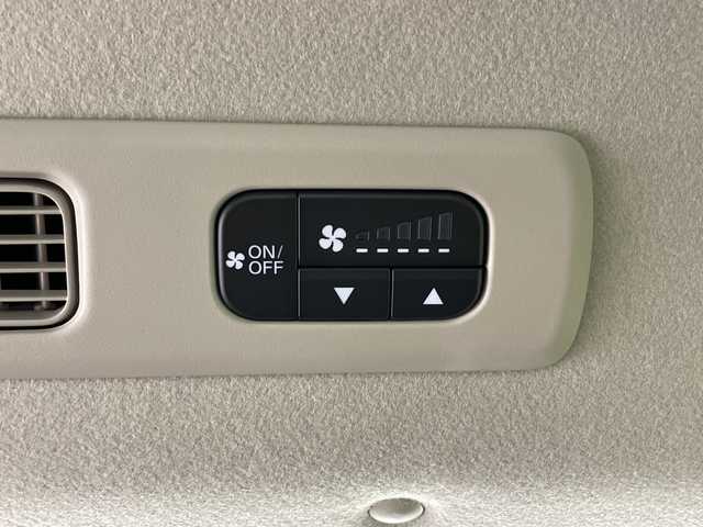 ホンダ フリード ハイブリット e:HEV AIR EX 富山県 2025(令7)年 0.1千km クリスタルブラックパール 登録済未使用車/4WD/寒冷地仕様/純正9インチナビ【LXM-242ZFNI】/（AM/FM/USB/BT/AppleCarPlay/AndroidAuto）/フルセグTV/バックカメラ/両側パワースライドドア/衝突被害軽減ブレーキ/レーンキープアシスト/アダプティブクルーズコントロール/ブラインドスポットモニター/オートマチックハイビーム/コーナーセンサー前後/ハーフレザーシート/前席シートヒーター/スマートキー×２/プッシュスタート/純正15インチAW/取扱説明書/保証書