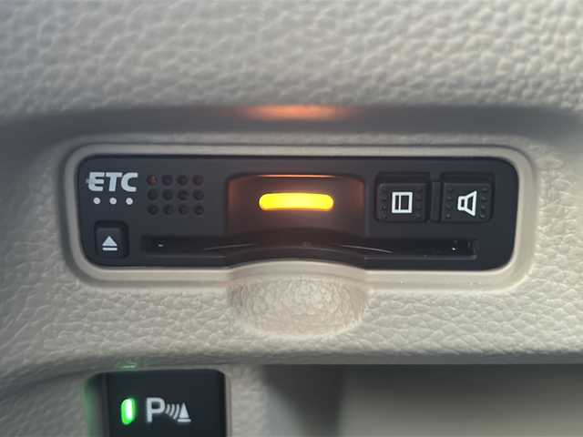 ホンダ Ｎ ＢＯＸ G L ターボ ホンダセンシング 長野県 2020(令2)年 3.5万km ルナシルバーM 禁煙車/4WD/ターボ/社外ナビ【AVIC-RZ003】/(Bluetooth/SD)/ホンダセンシング/・衝突軽減ブレーキ/・誤発進抑制機能/・歩行者事故低減ステアリング/・路外逸脱抑制機能/・アダプティブクルーズコントロール/・車線維持支援システム/・先行車発進お知らせ機能/・標識認識機能/・後方誤発進抑制機能/・オートハイビーム/バックカメラ/ビルトインETC/両側パワースライドドア/ドライブレコーダー/シートヒーター/革巻きステアリング/パドルシフト/ステアリングスイッチ/リアサンシェード/ベンチシート/LEDヘッドライト/オートライト/スマートキー/Pスタート/電動格納ミラー