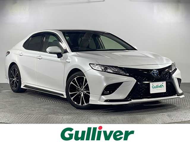 トヨタ カムリ WSレザーパッケージ 沖縄県 2019(平31)年 4.7万km プラチナホワイトパールマイカ 禁煙車　/純正８インチナビ[B9108]　/（フルセグTV CD DVD Bluetooth）/ムーンルーフ　/バックカメラ　/前方ドライブレコーダー　/電動パーキングブレーキ　/Toyota Safety Sense/・PCS（プリクラッシュセーフティ）/・LDA（レーンディパーチャーアラート）/・AHB（オートマチックハイビーム）/ＨＵＤ（ヘッドアップディスプレイ）　/ＢＳＭ（ブラインドスポットモニター）　/ＡＣ１００Ｖ　/ビルトインＥＴＣ　/レザーシート/パワーシート/シートヒーター