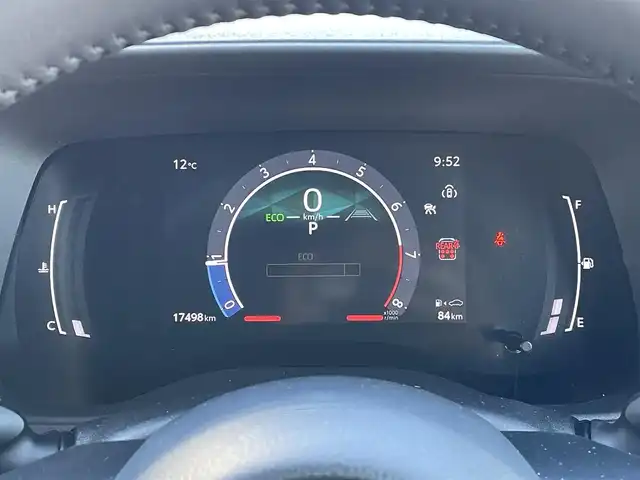 トヨタ シエンタ Z 東京都 2023(令5)年 1.8万km アーバンカーキ 純正10.5型ナビ/バックカメラ/両側電動スライドドア/ETC/フルセグTV/Bluetooth/CD/DVD/innoルーフキャリア/ドライブレコーダー/スマートキー/純正バイザー/社外マット/ブラインドスポットモニター/衝突軽減装置/車線逸脱警報装置/横滑り防止装置