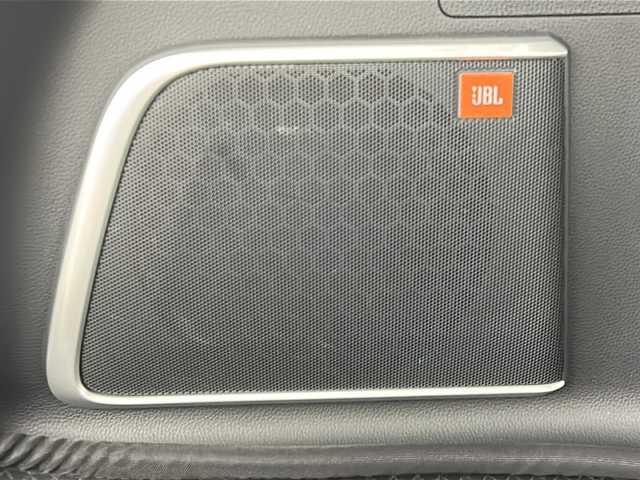 トヨタ ハリアー Z レザーパッケージ 宮城県 2020(令2)年 5万km ブラックマイカ 禁煙車/JBLサウンド/Toyota Safety Sense/・プリクラッシュセーフティ/・レーントレーシングアシスト/・レーダークルーズコントロール/・プロアクティブドライビングアシスト/・オートマチックハイビーム/・ブラインドスポットモニター/純正メーカーオプション12型ナビ/・BT.USB.Miracast/フルセグTV/バックカメラ/レザーシート/パワーシート(D.N)/シートメモリー(D)/シートヒーター(D.N)/ベンチレーション(D.N)/パワーバックドア/ビルトインETC2.0/ドライブレコーダー(F.R)/純正19インチアルミ/純正フロアマッド/純正ドアバイザー/プッシュスタート/スマートキー×2/LEDヘッドライト/LEDフォグランプ/コーナーセンサー/アイドリングストップ/横滑り防止機能