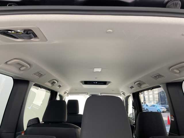 トヨタ ノア G 群馬県 2024(令6)年 1.6万km スパークリングブラックパールクリスタルシャイン 純正１０．５型ナビ　バックカメラ　ＣＤ／ＤＶＤデッキ　ユニバーサルステップ　快適利便パッケージＭｉｄ　ビルトインＥＴＣ２．０　ワンタッチスイッチ付両側電動スライドドア　トヨタセーフティセンス　禁煙