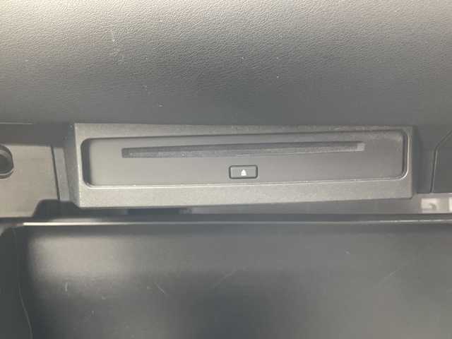 トヨタ ノア G 群馬県 2024(令6)年 1.6万km スパークリングブラックパールクリスタルシャイン 純正１０．５型ナビ　バックカメラ　ＣＤ／ＤＶＤデッキ　ユニバーサルステップ　快適利便パッケージＭｉｄ　ビルトインＥＴＣ２．０　ワンタッチスイッチ付両側電動スライドドア　トヨタセーフティセンス　禁煙