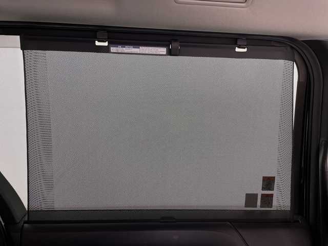 トヨタ ノア G 群馬県 2024(令6)年 1.6万km スパークリングブラックパールクリスタルシャイン 純正１０．５型ナビ　バックカメラ　ＣＤ／ＤＶＤデッキ　ユニバーサルステップ　快適利便パッケージＭｉｄ　ビルトインＥＴＣ２．０　ワンタッチスイッチ付両側電動スライドドア　トヨタセーフティセンス　禁煙