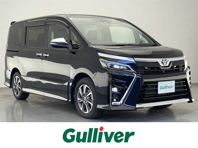 トヨタ ヴォクシー ZS 煌Ⅲ 三重県 2020(令2)年 2.7万km ブラック 純正ナビ　フルセグＴＶ　Ｂｌｕｅｔｏｏｔｈ　バックカメラ　両側パワースライドドア　ＥＴＣ　セーフティセンス　衝突軽減　レーンアラート　コーナーセンサー　クルコン　ＬＥＤライト　オートハイビーム　アイドリングストップ　前後ドラレコ　禁煙車