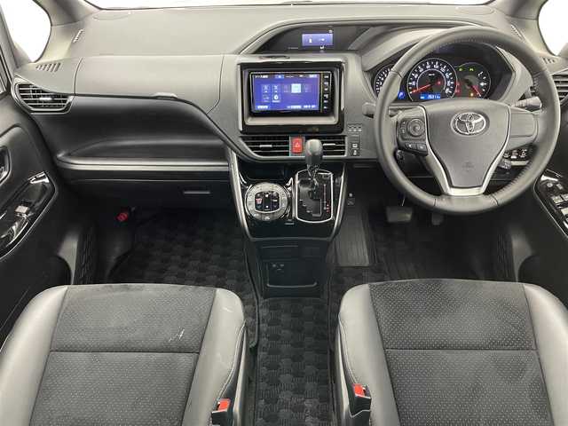 トヨタ ヴォクシー ZS 煌Ⅲ 三重県 2020(令2)年 2.7万km ブラック 純正ナビ　フルセグＴＶ　Ｂｌｕｅｔｏｏｔｈ　バックカメラ　両側パワースライドドア　ＥＴＣ　セーフティセンス　衝突軽減　レーンアラート　コーナーセンサー　クルコン　ＬＥＤライト　オートハイビーム　アイドリングストップ　前後ドラレコ　禁煙車