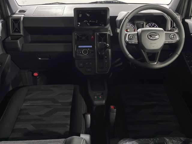 ダイハツ タフト G ダーククロムベンチャー 神奈川県 2025(令7)年 0.1千km ブラックマイカメタリック 届出済未使用車/ガラスルーフ/純正オプション15インチAW/前席シートヒーター/アダプティブクルーズコントロール/衝突軽減ブレーキ/レーンキープアシスト/前後コーナーセンサー/LEDヘッドライト/オートライト/オートハイビーム/アイドリングストップ/電動パーキングブレーキ/オートブレーキホールド/プッシュスタート/スマートキー×２