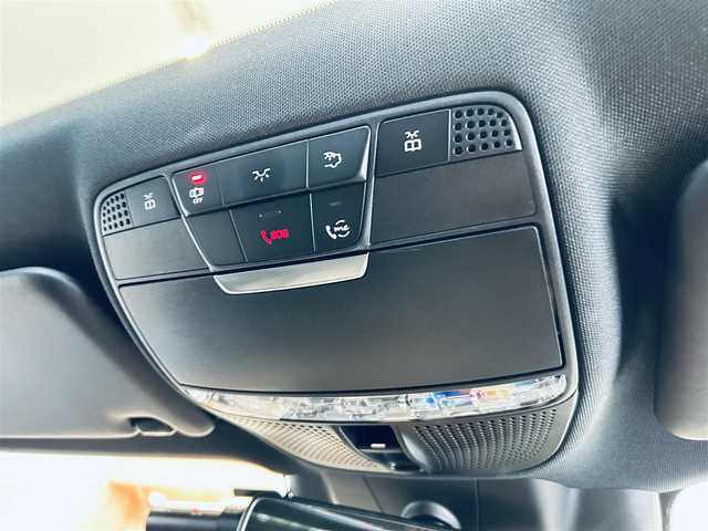 メルセデス・ベンツ Ｍ・ベンツ Ｅ３００ アバンギャルド スポーツ 大阪府 2019(令1)年 1.7万km オブシディアンブラック レザーエクスクルーシブP/レーダーセーフティ/サンルーフ/黒革/メモリ付きパワーシート/シートヒーター/純正ナビ/TV/360度カメラ/applecarplay/HUD/ACC/ブルメスター/純正19インチAW/LEDヘッドライト/電動リアゲート/アンビエントライト/ブラインドスポット