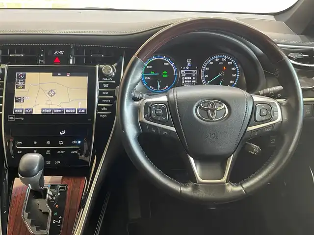 トヨタ ハリアー ハイブリッド プレミアム アドバンスドP 岩手県 2014(平26)年 19.8万km ホワイトパールクリスタルシャイン ４WD/サンルーフ/JBLプレミアムサウンドシステム/全周囲カメラ/横滑り防止装置/アイドリングストップ/MTモード付きAT/クルーズコントロール/ETC/フルセグTV/電動リアゲート/ドライブレコーダー/パワーシート/コーナーセンサー/レーンアシスト/純正ナビ/純正フロアマット/純正LEDヘッドライト/オートライト/オートマチックハイビーム
