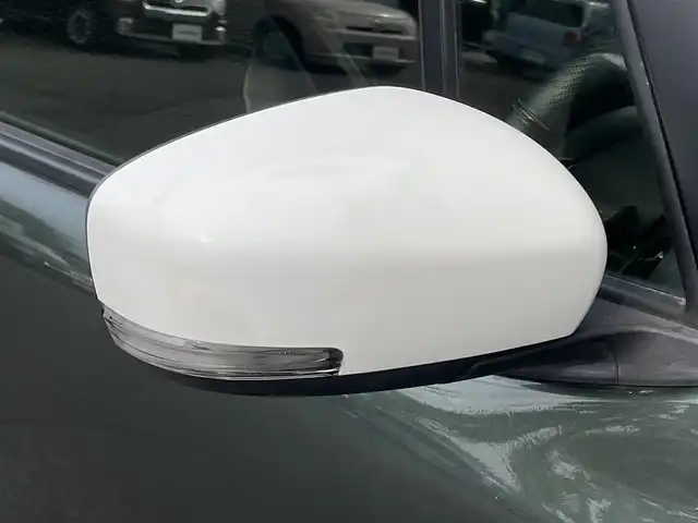 スズキ ハスラー Jスタイル Ⅱ ターボ 岩手県 2017(平29)年 6.4万km クールカーキパールメタリック/ホワイト2トーンルーフ 禁煙車/4WD/クルーズコントロール/社外ナビ/→フルセグTV/Bluetooth/CD/DVD/FM/AM/前席シートヒーター/ビルトインETC/レーンキープアシスト/横滑り防止装置/衝突軽減ブレーキ/ヒルディセントコントロール/グリップコントロール/〇プッシュスタート/〇パドルシフト/〇電動格納ミラー/〇ウィンカーミラー/〇フロアマット/〇ドアバイザー/オートライト/フォグライト